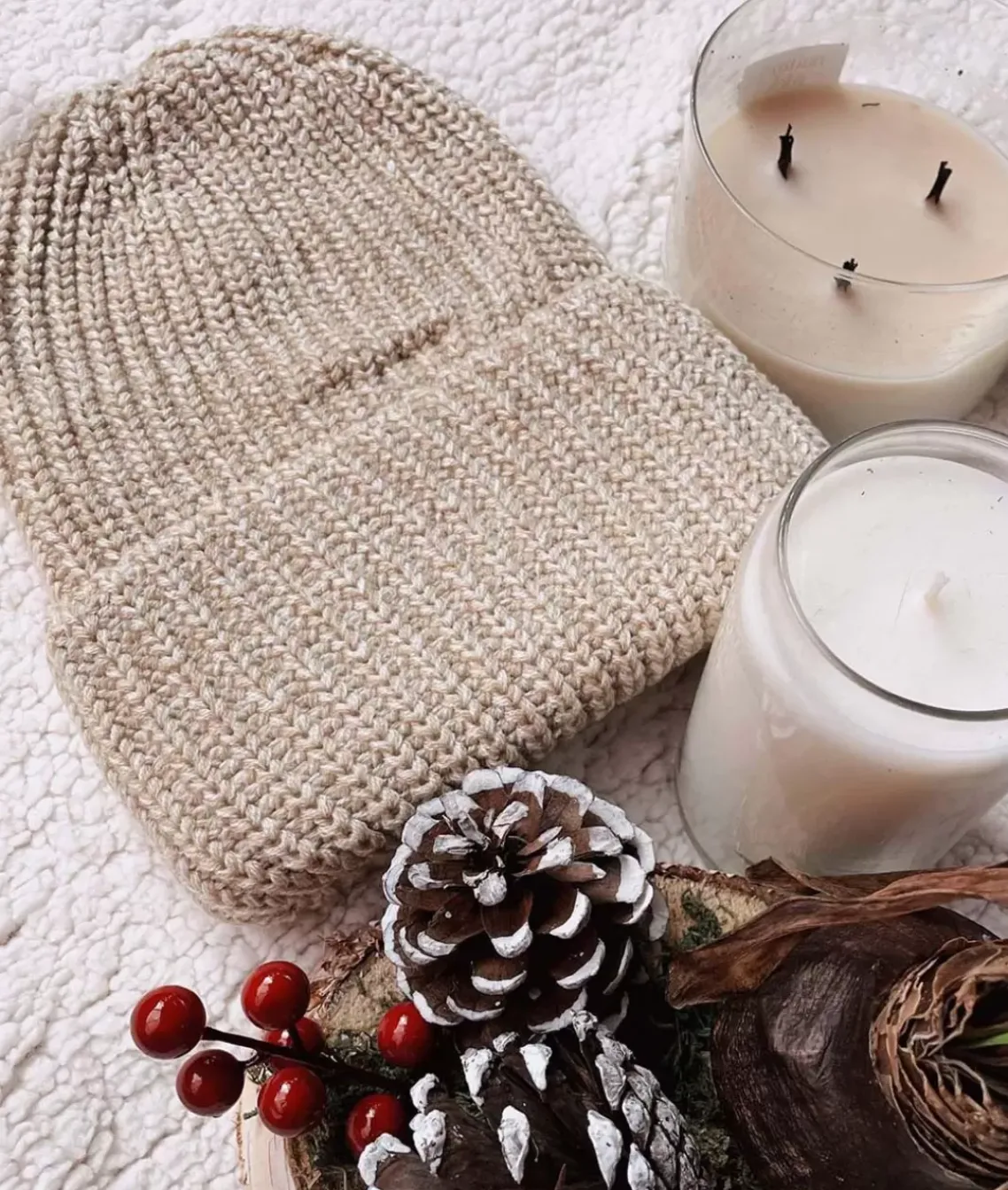 Chunky Marled Yarn And Solid Color Soft Knit Hat