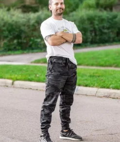 Men'S Ridiculously Soft Midweight Graphic Tee | Not All Who Wander Are Lost