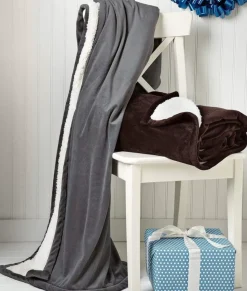 Mountain Lodge Blanket