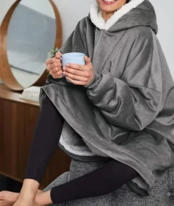 Ridiculously Soft Wearable Hooded Blanket