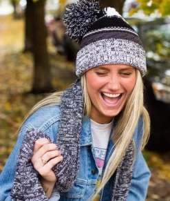 Women'S Ridiculously Soft Chunky Knit Pom-Pom Beanie